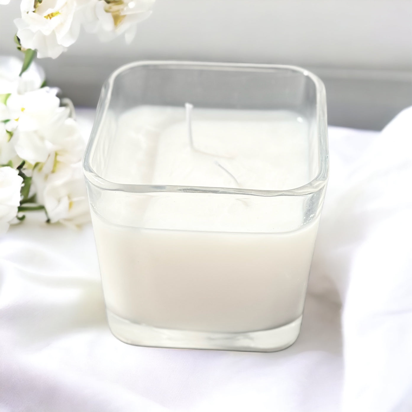 Clean Linen Triple Scented Candle